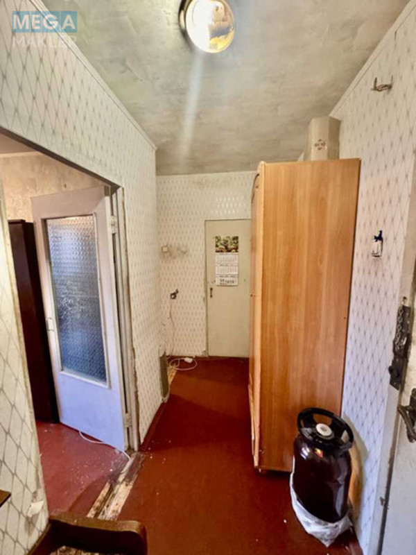 Продаж 1 кімнатної квартири (38/17/9), 6 пов. 10 пов. будинку, <a class="location-link" href="/kiev/" title="Недвижимость Київ">Київ</a>, <a class="location-link" href="/kiev/desnyanskij/" title="Недвижимость Деснянський район">Деснянський р-н</a>, Будищанська вул., 9/40 (изображение 8)