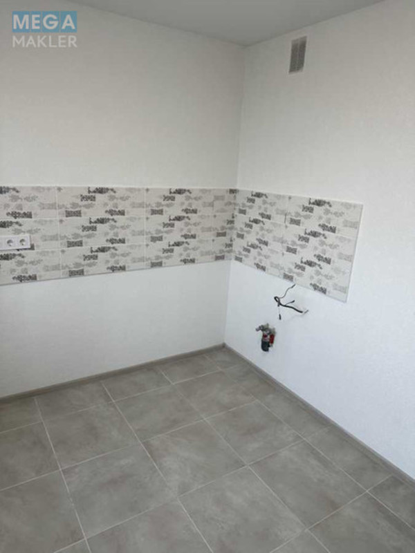Продаж 1 кімнатної квартири (39,4/17,5/8,4), 18 пов. 21 пов. будинку, <a class="location-link" href="/kiev/" title="Недвижимость Київ">Київ</a>, <a class="location-link" href="/kiev/goloseevskij/" title="Недвижимость Голосіївський район">Голосіївський р-н</a>, Академика Заболотного ул., 54 (изображение 3)