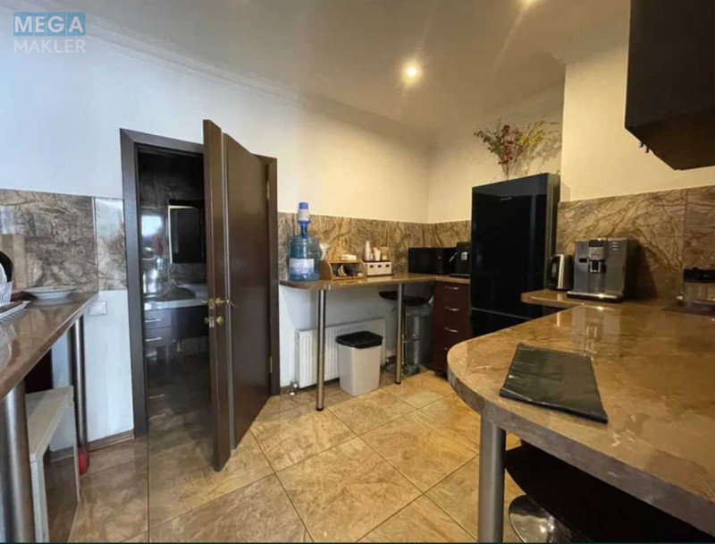 Продаж комерційної нерухомості, 674 кв.м, под магазин, <a class="location-link" href="/kiev/" title="Недвижимость Київ">Київ</a>, <a class="location-link" href="/kiev/goloseevskij/" title="Недвижимость Голосіївський район">Голосіївський р-н</a>, Михайла Максимовича вул., 24 (изображение 7)