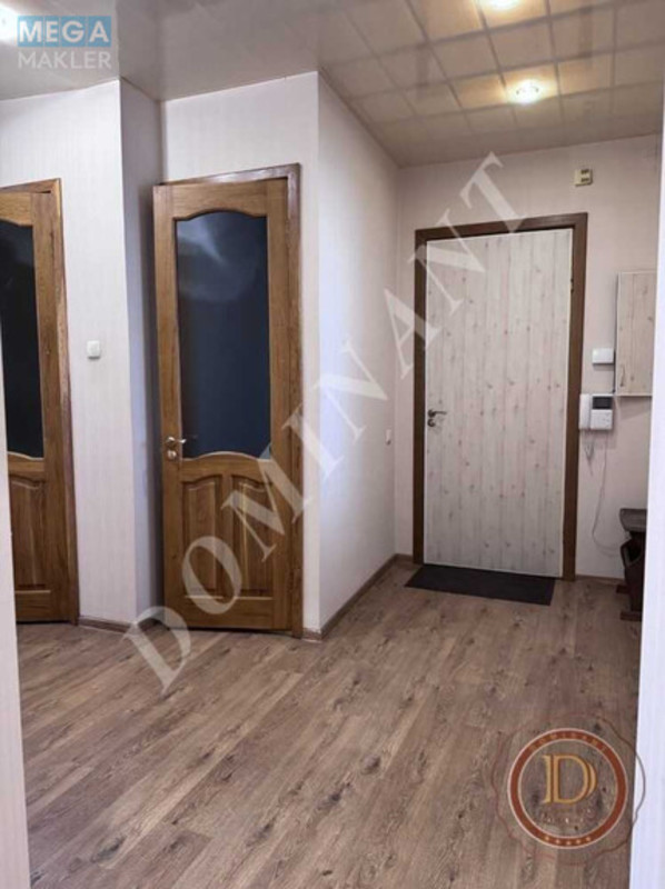 Продаж 3 кімнатної квартири (80/50/9), 5 пов. 5 пов. будинку, <a class="location-link" href="/zaporozhje/" title="Недвижимость Запоріжжя">Запоріжжя</a>, <a class="location-link" href="/zaporozhje/zhovtnevyj/" title="Недвижимость Жовтневий район">Жовтневий р-н</a>, Соборный, 93 (изображение 9)
