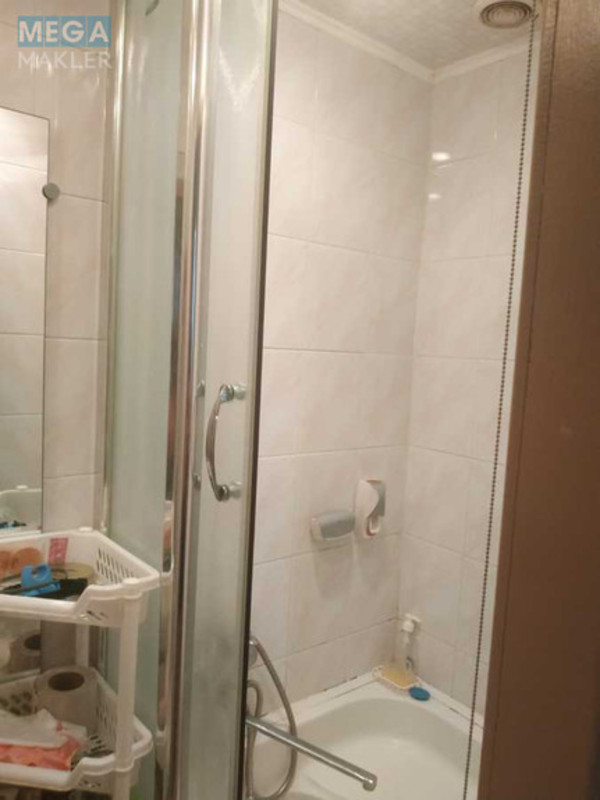 Оренда 1 кімнатної квартири, <a class="location-link" href="/kiev/" title="Недвижимость Київ">Київ</a>, <a class="location-link" href="/kiev/dneprovskij/" title="Недвижимость Дніпровський район">Дніпровський р-н</a>, Пражская ул., 17 (изображение 10)