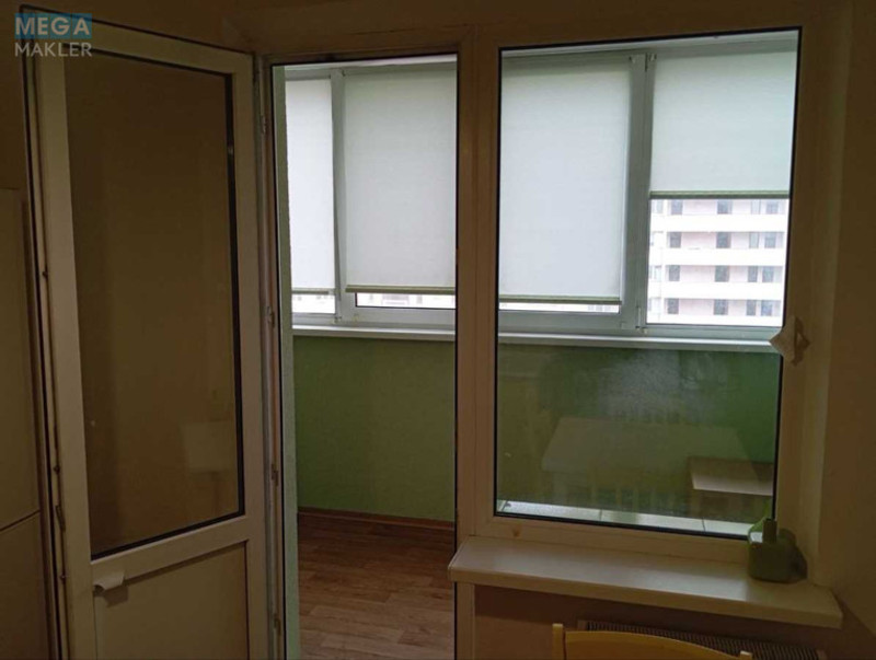Оренда 1 кімнатної квартири, <a class="location-link" href="/kiev/" title="Недвижимость Київ">Київ</a>, <a class="location-link" href="/kiev/darnickij/" title="Недвижимость Дарницький район">Дарницький р-н</a>, Здолбуновская ул., 13 (изображение 17)