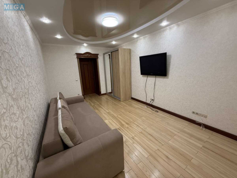 Оренда 2 кімнатної квартири, <a class="location-link" href="/kiev/" title="Недвижимость Київ">Київ</a>, <a class="location-link" href="/kiev/svyatoshinskij/" title="Недвижимость Святошинський район">Святошинський р-н</a>, Академика Вернадского бульв., 24 (изображение 6)