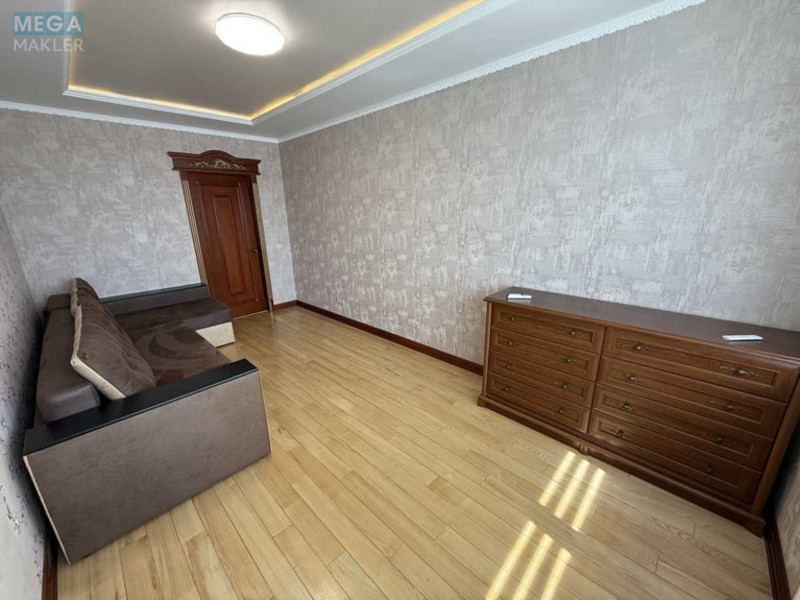 Оренда 2 кімнатної квартири, <a class="location-link" href="/kiev/" title="Недвижимость Київ">Київ</a>, <a class="location-link" href="/kiev/svyatoshinskij/" title="Недвижимость Святошинський район">Святошинський р-н</a>, Академика Вернадского бульв., 24 (изображение 12)