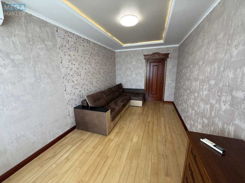 Оренда 2 кімнатної квартири, <a class="location-link" href="/kiev/" title="Недвижимость Київ">Київ</a>, <a class="location-link" href="/kiev/svyatoshinskij/" title="Недвижимость Святошинський район">Святошинський р-н</a>, Академика Вернадского бульв., 24 (изображение 13)