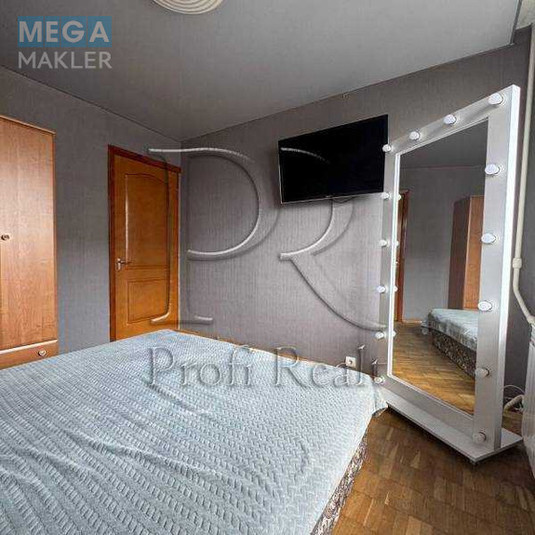 Продаж 2 кімнатної квартири (45/26/8), 11 пов. 16 пов. будинку, <a class="location-link" href="/kiev/" title="Недвижимость Київ">Київ</a>, <a class="location-link" href="/kiev/goloseevskij/" title="Недвижимость Голосіївський район">Голосіївський р-н</a>, Деміївська вулиця, 45 (изображение 4)