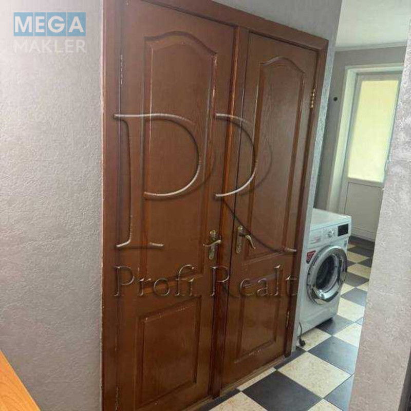 Продаж 2 кімнатної квартири (45/26/8), 11 пов. 16 пов. будинку, <a class="location-link" href="/kiev/" title="Недвижимость Київ">Київ</a>, <a class="location-link" href="/kiev/goloseevskij/" title="Недвижимость Голосіївський район">Голосіївський р-н</a>, Деміївська вулиця, 45 (изображение 12)