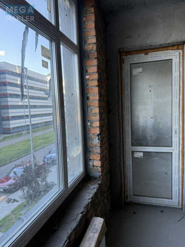 Продаж комерційної нерухомості, 72&nbsp;кв.м, под офис, <a class="location-link" href="/kiev/" title="Недвижимость Київ">Київ</a>, <a class="location-link" href="/kiev/dneprovskij/" title="Недвижимость Дніпровський район">Дніпровський р-н</a>, Євгена Сверстюка вул., 6д (изображение 10)