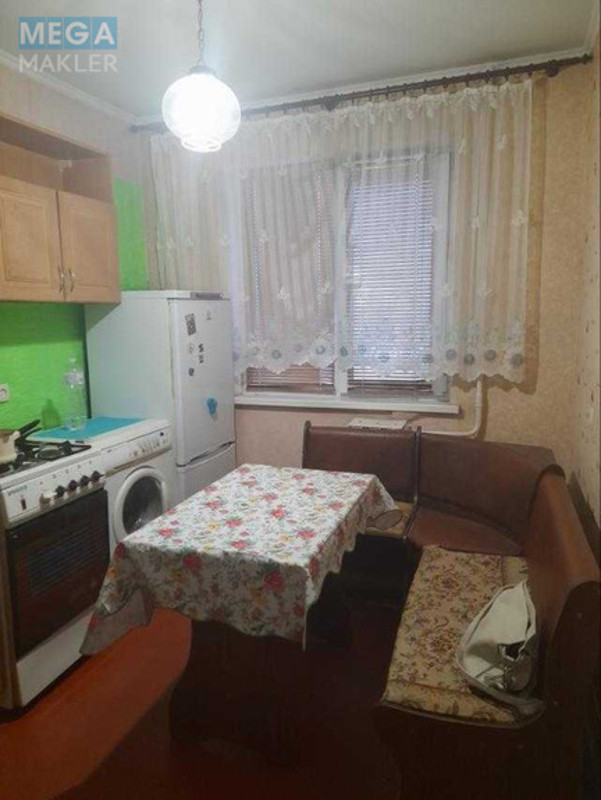Оренда 1 кімнатної квартири, <a class="location-link" href="/kiev/" title="Недвижимость Київ">Київ</a>, <a class="location-link" href="/kiev/dneprovskij/" title="Недвижимость Дніпровський район">Дніпровський р-н</a>, Петра Запорожца ул., 21 (изображение 2)