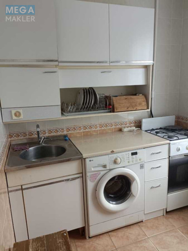 Оренда 2 кімнатної квартири, <a class="location-link" href="/kiev/" title="Недвижимость Київ">Київ</a>, <a class="location-link" href="/kiev/dneprovskij/" title="Недвижимость Дніпровський район">Дніпровський р-н</a>, Березняківська вул., 16 (изображение 3)