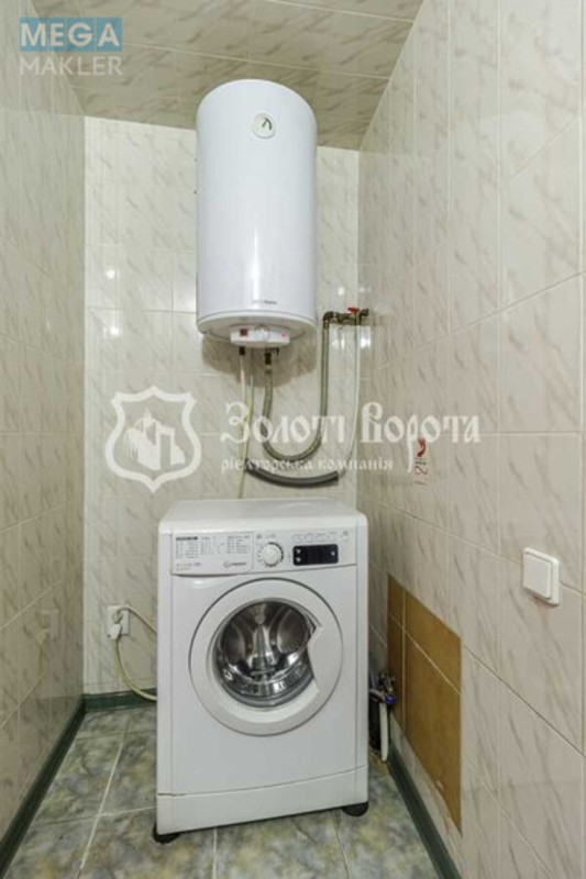 Продаж дома, 3 поверху, 120 кв.м, 4 кімнати, ділянка 5 соток, <a class="location-link" href="/gnedin/" title="Недвижимость Гнідін">Гнідин</a>, Геологів, 213 (изображение 21)