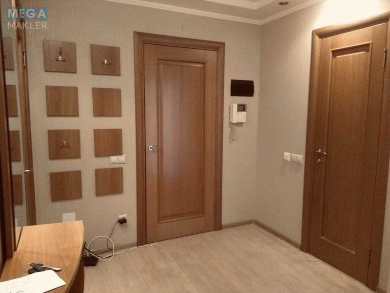 Оренда 1 кімнатної квартири, <a class="location-link" href="/kiev/" title="Недвижимость Київ">Київ</a>, <a class="location-link" href="/kiev/pecherskij/" title="Недвижимость Печерський район">Печерський р-н</a>, Рибальська вул., 8 (изображение 5)