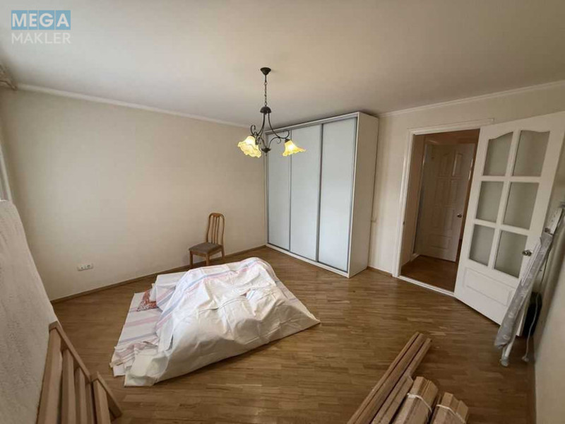 Продаж 3 кімнатної квартири (126/?/21,5), 7 пов. 15 пов. будинку, <a class="location-link" href="/kiev/" title="Недвижимость Київ">Київ</a>, <a class="location-link" href="/kiev/shevchenkovskij/" title="Недвижимость Шевченківський район">Шевченківський р-н</a>, Золотоустівська вул., 10-12 (изображение 13)