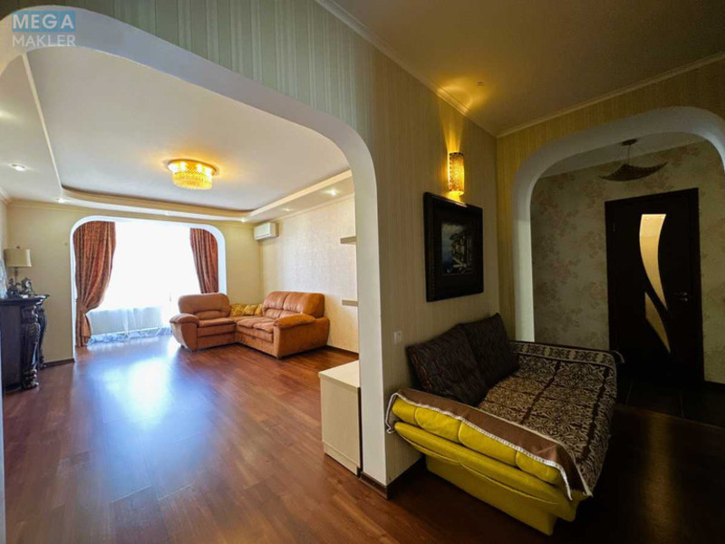 Оренда 3 кімнатної квартири, <a class="location-link" href="/kiev/" title="Недвижимость Київ">Київ</a>, <a class="location-link" href="/kiev/goloseevskij/" title="Недвижимость Голосіївський район">Голосіївський р-н</a>, Михайла Ломоносова вул., 54а (изображение 9)