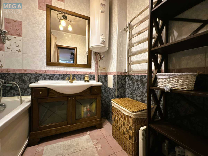 Оренда 3 кімнатної квартири, <a class="location-link" href="/kiev/" title="Недвижимость Київ">Київ</a>, <a class="location-link" href="/kiev/goloseevskij/" title="Недвижимость Голосіївський район">Голосіївський р-н</a>, Михайла Ломоносова вул., 54а (изображение 20)