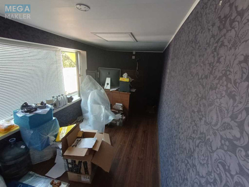 Продаж комерційної нерухомості, 270 кв.м, <a class="location-link" href="/kiev/" title="Недвижимость Київ">Київ</a>, <a class="location-link" href="/kiev/desnyanskij/" title="Недвижимость Деснянський район">Деснянський р-н</a>, Пухівська вул., 2 (изображение 24)