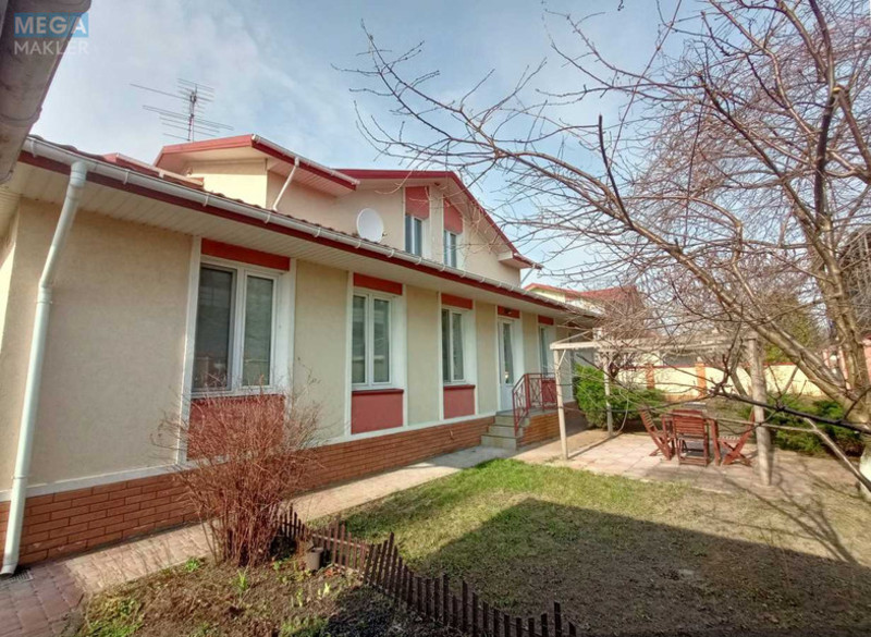 Продаж дома, 2 поверху, 222 кв.м, 5 кімнат, ділянка 6 соток, <a class="location-link" href="/kiev/" title="Недвижимость Київ">Київ</a>, <a class="location-link" href="/kiev/darnickij/" title="Недвижимость Дарницький район">Дарницький р-н</a>, Центральная ул. (изображение 5)
