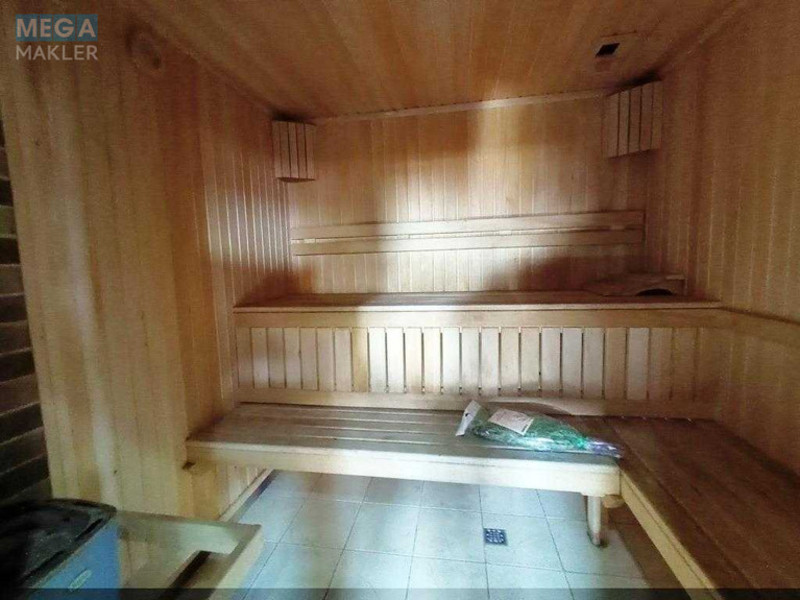 Продаж дома, 2 поверху, 222 кв.м, 5 кімнат, ділянка 6 соток, <a class="location-link" href="/kiev/" title="Недвижимость Київ">Київ</a>, <a class="location-link" href="/kiev/darnickij/" title="Недвижимость Дарницький район">Дарницький р-н</a>, Центральная ул. (изображение 9)