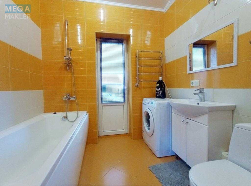 Продаж дома, 2 поверху, 222 кв.м, 5 кімнат, ділянка 6 соток, <a class="location-link" href="/kiev/" title="Недвижимость Київ">Київ</a>, <a class="location-link" href="/kiev/darnickij/" title="Недвижимость Дарницький район">Дарницький р-н</a>, Центральная ул. (изображение 19)