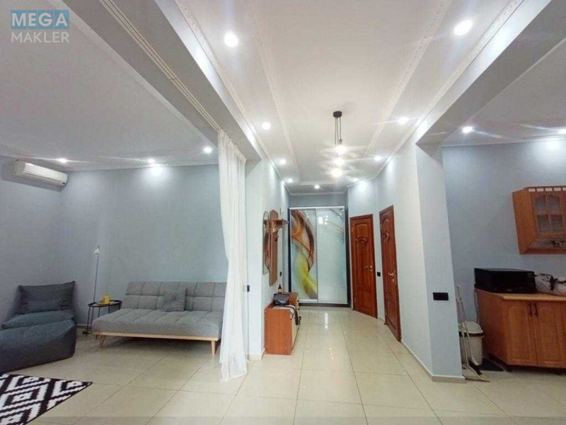 Продаж дома, 2 поверху, 222 кв.м, 5 кімнат, ділянка 6 соток, <a class="location-link" href="/kiev/" title="Недвижимость Київ">Київ</a>, <a class="location-link" href="/kiev/darnickij/" title="Недвижимость Дарницький район">Дарницький р-н</a>, Центральная ул. (изображение 20)