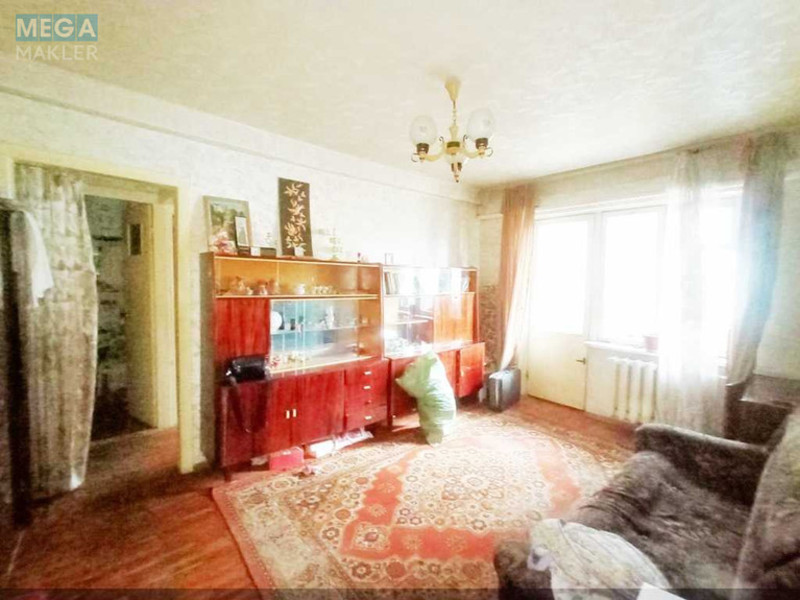 Продаж 3 кімнатної квартири (50/32/6,1), 5 пов. 5 пов. будинку, <a class="location-link" href="/kiev/" title="Недвижимость Київ">Київ</a>, <a class="location-link" href="/kiev/solomenskij/" title="Недвижимость Солом'янський район">Солом'янський р-н</a>, Ушинского ул., 5/1 (изображение 2)