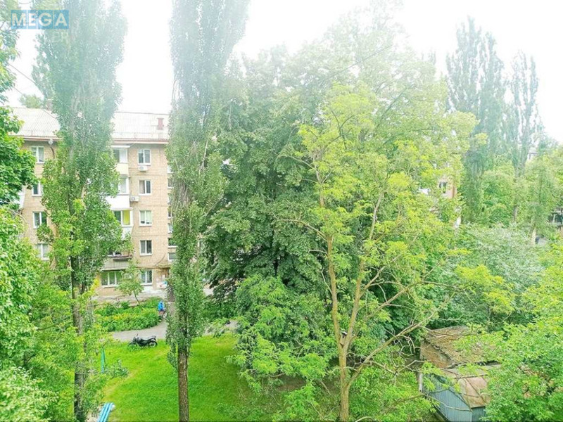 Продаж 3 кімнатної квартири (50/32/6,1), 5 пов. 5 пов. будинку, <a class="location-link" href="/kiev/" title="Недвижимость Київ">Київ</a>, <a class="location-link" href="/kiev/solomenskij/" title="Недвижимость Солом'янський район">Солом'янський р-н</a>, Ушинского ул., 5/1 (изображение 15)