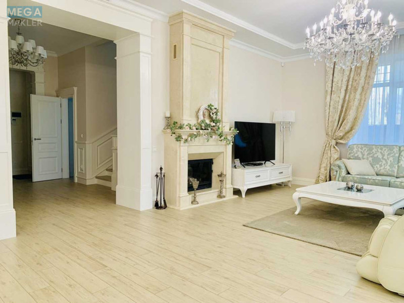 Продаж дома, 3 поверху, 550 кв.м, 11 кімнат, ділянка 7 соток, <a class="location-link" href="/kiev/" title="Недвижимость Київ">Київ</a>, <a class="location-link" href="/kiev/darnickij/" title="Недвижимость Дарницький район">Дарницький р-н</a>, 70-я Садовая ул. (изображение 10)