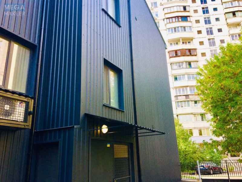 Продаж комерційної нерухомості, 125 кв.м, под офис, <a class="location-link" href="/kiev/" title="Недвижимость Київ">Київ</a>, <a class="location-link" href="/kiev/solomenskij/" title="Недвижимость Солом'янський район">Солом'янський р-н</a>, Соломенская ул., 23а (изображение 3)