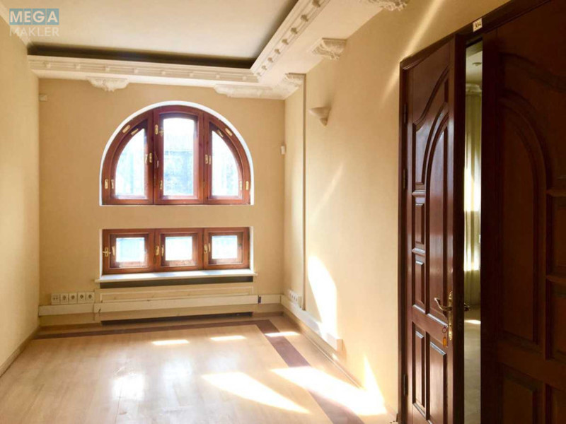 Продаж комерційної нерухомості, 125 кв.м, под офис, <a class="location-link" href="/kiev/" title="Недвижимость Київ">Київ</a>, <a class="location-link" href="/kiev/solomenskij/" title="Недвижимость Солом'янський район">Солом'янський р-н</a>, Соломенская ул., 23а (изображение 10)