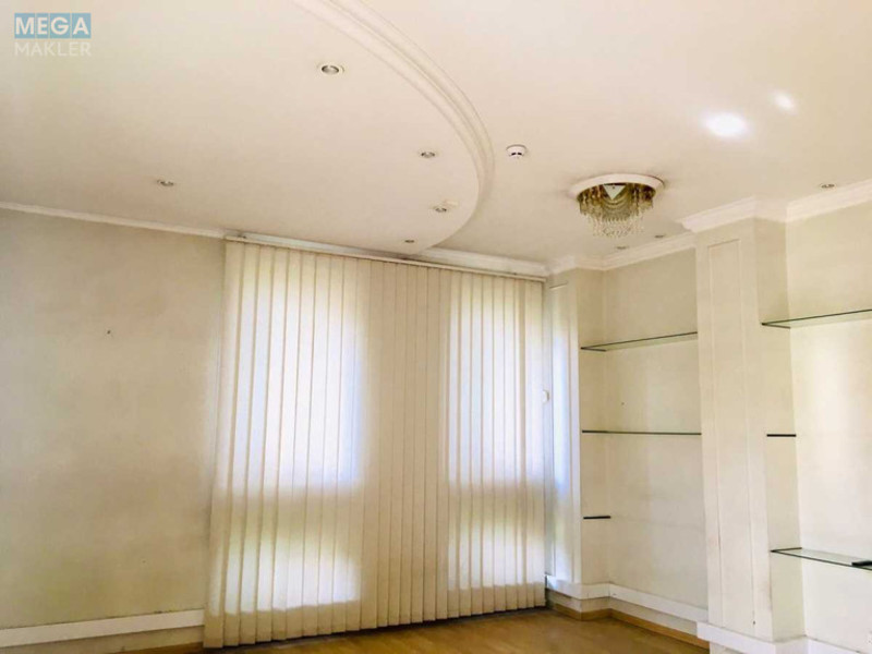 Продаж комерційної нерухомості, 125 кв.м, под офис, <a class="location-link" href="/kiev/" title="Недвижимость Київ">Київ</a>, <a class="location-link" href="/kiev/solomenskij/" title="Недвижимость Солом'янський район">Солом'янський р-н</a>, Соломенская ул., 23а (изображение 12)