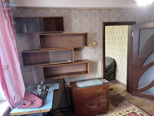 Продаж 3 кімнатної квартири (57/41/7), 9 пов. 9 пов. будинку, <a class="location-link" href="/kiev/" title="Недвижимость Київ">Київ</a>, <a class="location-link" href="/kiev/solomenskij/" title="Недвижимость Солом'янський район">Солом'янський р-н</a>, Волгоградська вул., 37 (изображение 7)