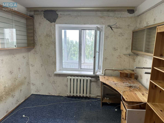 Продаж 3 кімнатної квартири (57/41/7), 9 пов. 9 пов. будинку, <a class="location-link" href="/kiev/" title="Недвижимость Київ">Київ</a>, <a class="location-link" href="/kiev/solomenskij/" title="Недвижимость Солом'янський район">Солом'янський р-н</a>, Волгоградська вул., 37 (изображение 9)