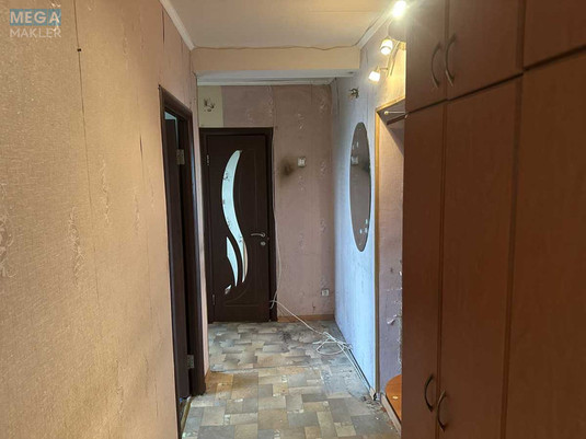 Продаж 3 кімнатної квартири (57/41/7), 9 пов. 9 пов. будинку, <a class="location-link" href="/kiev/" title="Недвижимость Київ">Київ</a>, <a class="location-link" href="/kiev/solomenskij/" title="Недвижимость Солом'янський район">Солом'янський р-н</a>, Волгоградська вул., 37 (изображение 23)