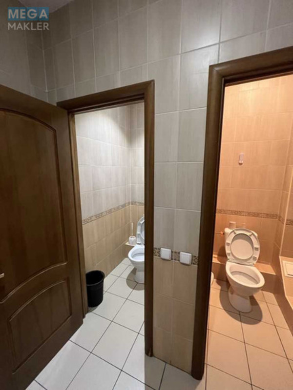 Оренда комерційної нерухомості, 263,70 кв.м, под офис, <a class="location-link" href="/kiev/" title="Недвижимость Київ">Київ</a>, <a class="location-link" href="/kiev/shevchenkovskij/" title="Недвижимость Шевченківський район">Шевченківський р-н</a>, Глубочицкая ул., 40 (изображение 8)