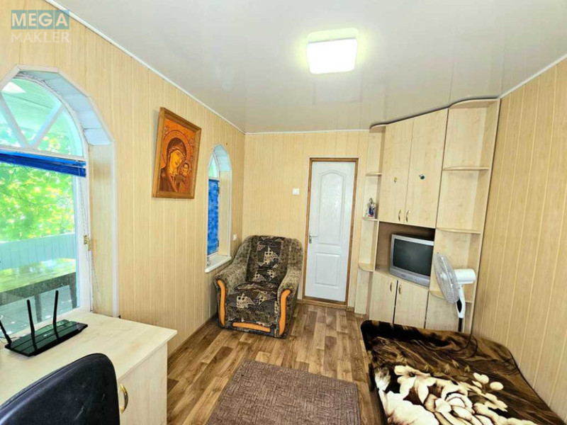Продаж дома, 2 поверху, 58 кв.м, 3 кімнати, ділянка 4 сотки, <a class="location-link" href="/kiev/" title="Недвижимость Київ">Київ</a>, <a class="location-link" href="/kiev/obolonskij/" title="Недвижимость Оболонський район">Оболонський р-н</a>, 12-я Линия ул. (изображение 21)