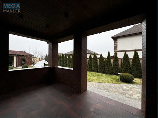 Продаж дома, 2&nbsp;поверху, 284&nbsp;кв.м, 5&nbsp;кімнат, ділянка 12&nbsp;соток, <a class="location-link" href="/petrovskoe-selo-kv-kievo-svyatoshinskij-rajon/" title="Недвижимость Петрівське">Петрівське</a>, Святоюрківська, 41 (изображение 12)