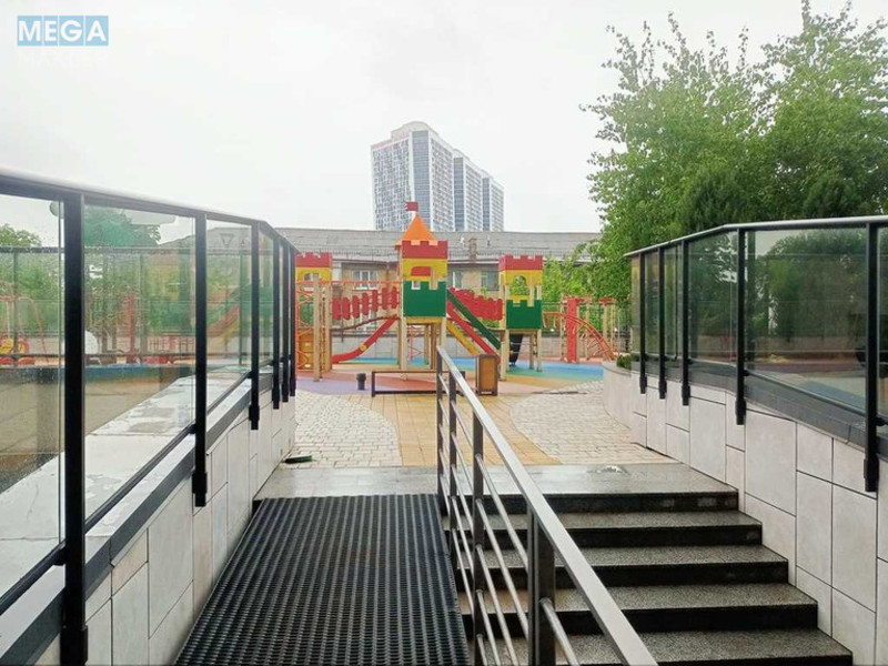 Продаж 1 кімнатної квартири (50/15/21), 3 пов. 25 пов. будинку, <a class="location-link" href="/kiev/" title="Недвижимость Київ">Київ</a>, <a class="location-link" href="/kiev/shevchenkovskij/" title="Недвижимость Шевченківський район">Шевченківський р-н</a>, Победы просп., 5в (изображение 5)