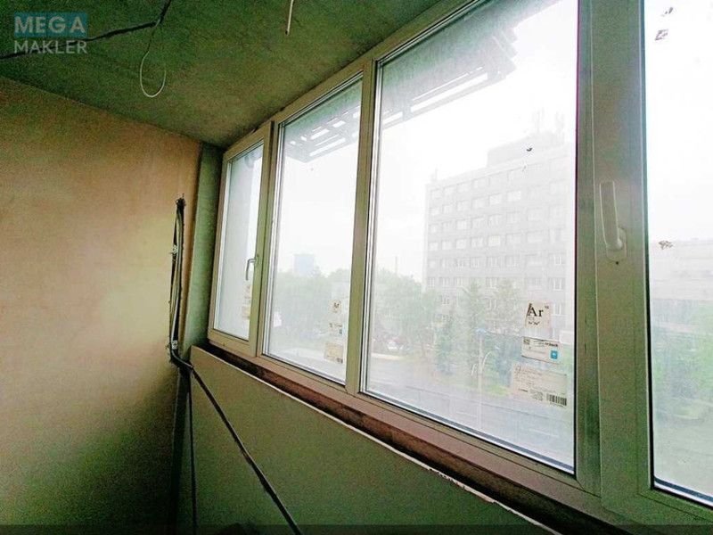 Продаж 1 кімнатної квартири (50/15/21), 3 пов. 25 пов. будинку, <a class="location-link" href="/kiev/" title="Недвижимость Київ">Київ</a>, <a class="location-link" href="/kiev/shevchenkovskij/" title="Недвижимость Шевченківський район">Шевченківський р-н</a>, Победы просп., 5в (изображение 18)