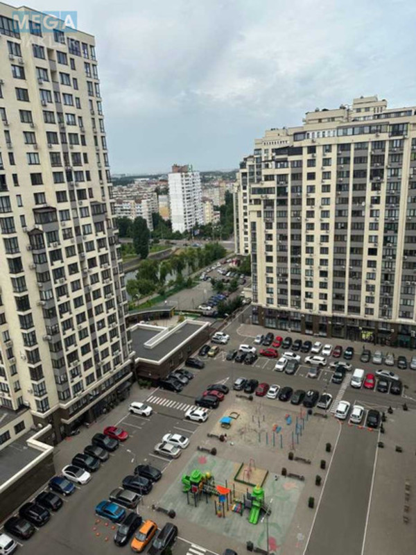 Продаж 2 кімнатної квартири (85,7/37/16,5), 6 пов. 21 пов. будинку, <a class="location-link" href="/kiev/" title="Недвижимость Київ">Київ</a>, <a class="location-link" href="/kiev/goloseevskij/" title="Недвижимость Голосіївський район">Голосіївський р-н</a>, Маршала Конєва вул., 10/1 (изображение 5)