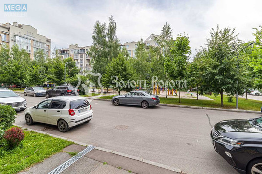Продаж 2 кімнатної квартири (57/31/10), 1 пов. 6 пов. будинку, <a class="location-link" href="/kiev/" title="Недвижимость Київ">Київ</a>, <a class="location-link" href="/kiev/goloseevskij/" title="Недвижимость Голосіївський район">Голосіївський р-н</a>, Метрологічна вул., 111 (изображение 20)
