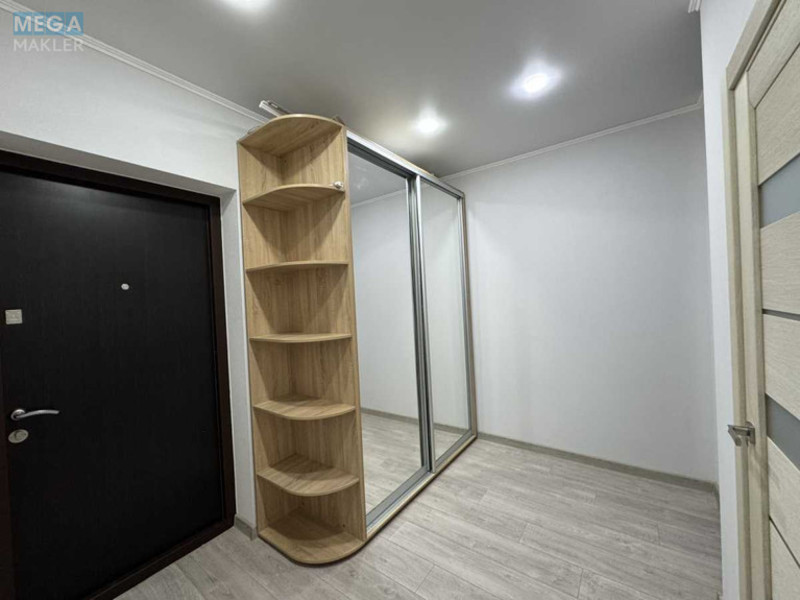 Оренда 1 кімнатної квартири, <a class="location-link" href="/kiev/" title="Недвижимость Київ">Київ</a>, <a class="location-link" href="/kiev/podolskij/" title="Недвижимость Подільський район">Подільський р-н</a>, Європейського Союзу просп., 45 (изображение 5)