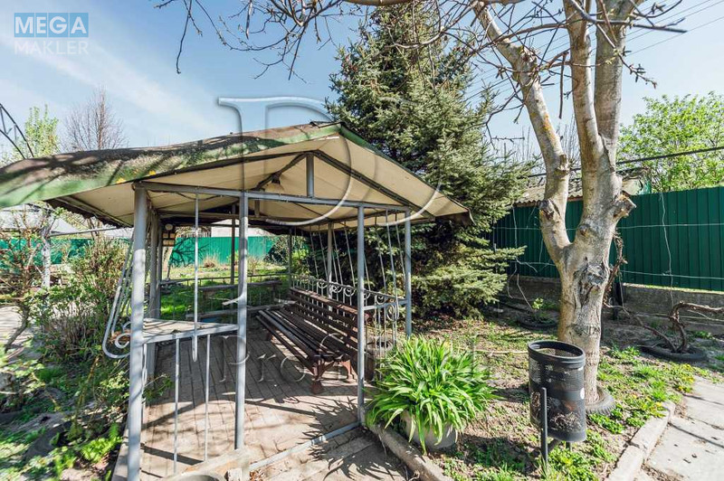 Продаж дома, 3&nbsp;поверху, 235&nbsp;кв.м, 6&nbsp;кімнат, ділянка 48&nbsp;соток, <a class="location-link" href="/peremoga-selo-kv/" title="Недвижимость Перемога">Перемога</a>, Садова вулиця (изображение 20)