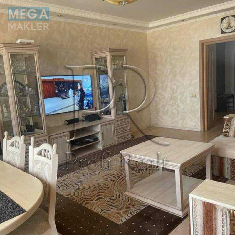 Продаж 3 кімнатної квартири (113/61/18), 18 пов. 23 пов. будинку, <a class="location-link" href="/kiev/" title="Недвижимость Київ">Київ</a>, <a class="location-link" href="/kiev/solomenskij/" title="Недвижимость Солом'янський район">Солом'янський р-н</a>, Ніжинська вулиця, 5 (изображение 4)