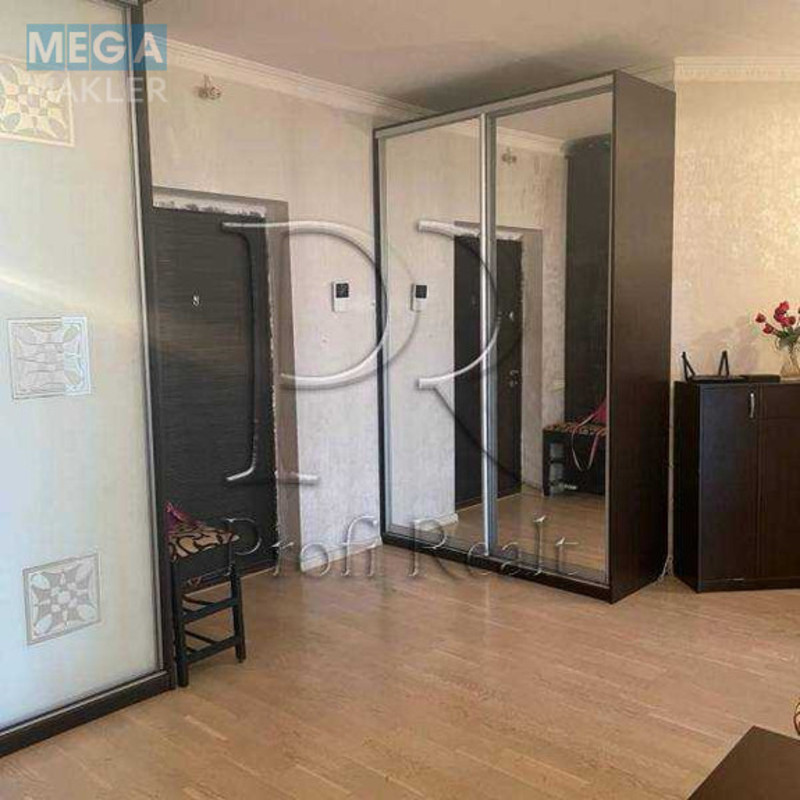Продаж 3 кімнатної квартири (113/61/18), 18 пов. 23 пов. будинку, <a class="location-link" href="/kiev/" title="Недвижимость Київ">Київ</a>, <a class="location-link" href="/kiev/solomenskij/" title="Недвижимость Солом'янський район">Солом'янський р-н</a>, Ніжинська вулиця, 5 (изображение 13)