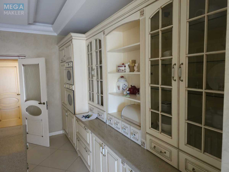 Продаж 4 кімнатної квартири (162/60/17), 3 пов. 10 пов. будинку, <a class="location-link" href="/kiev/" title="Недвижимость Київ">Київ</a>, <a class="location-link" href="/kiev/obolonskij/" title="Недвижимость Оболонський район">Оболонський р-н</a>, Оболонська Набережна вул., 3 (изображение 12)