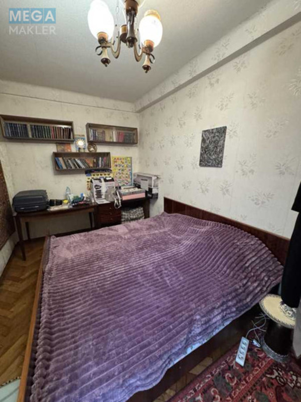 Продаж 2 кімнатної квартири (43,9/30/5,3), 1 пов. 5 пов. будинку, <a class="location-link" href="/kiev/" title="Недвижимость Київ">Київ</a>, <a class="location-link" href="/kiev/dneprovskij/" title="Недвижимость Дніпровський район">Дніпровський р-н</a>, Минина ул., 3 (изображение 4)