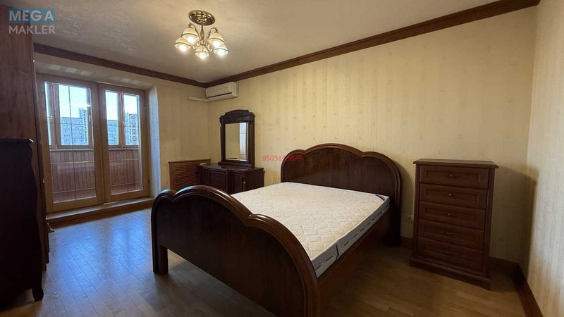Продаж 4 кімнатної квартири (150/82/25), 10 пов. 11 пов. будинку, <a class="location-link" href="/kiev/" title="Недвижимость Київ">Київ</a>, <a class="location-link" href="/kiev/darnickij/" title="Недвижимость Дарницький район">Дарницький р-н</a>, Михайла Драгоманова вул., 17 (изображение 4)