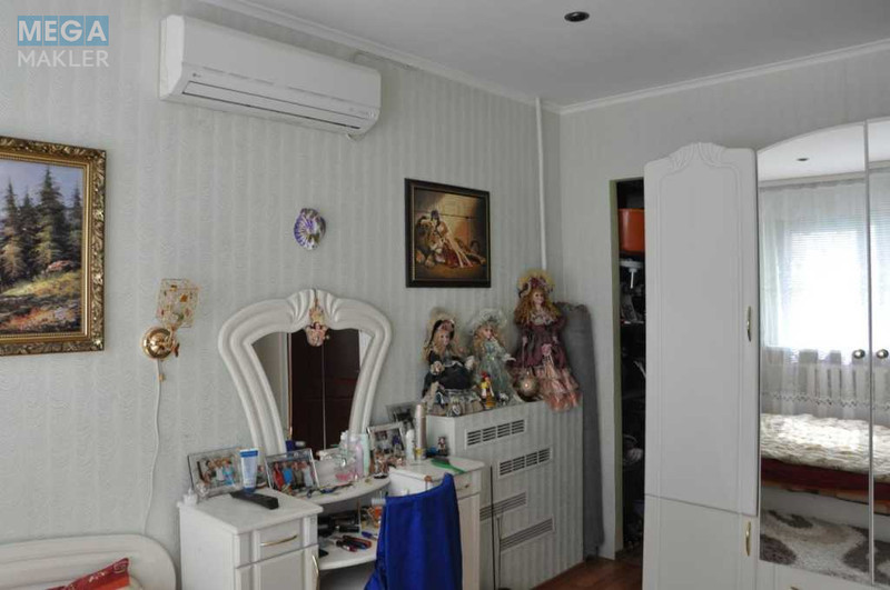 Продаж 3 кімнатної квартири (57/38/6,4), 1 пов. 5 пов. будинку, <a class="location-link" href="/kharkov/" title="Недвижимость Харків">Харків</a>, <a class="location-link" href="/kharkov/kominternovskij/" title="Недвижимость Слобідський (Комінтернівський) район">Слобідський (Комінтернівський) р-н</a>, Матросова Александра ул. (изображение 4)