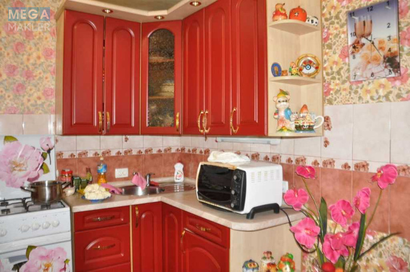 Продаж 3 кімнатної квартири (57/38/6,4), 1 пов. 5 пов. будинку, <a class="location-link" href="/kharkov/" title="Недвижимость Харків">Харків</a>, <a class="location-link" href="/kharkov/kominternovskij/" title="Недвижимость Слобідський (Комінтернівський) район">Слобідський (Комінтернівський) р-н</a>, Матросова Александра ул. (изображение 7)