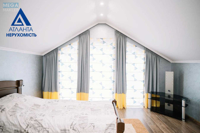 Продаж дома, 2 поверху, 176,50 кв.м, 4 кімнати, ділянка 11 соток, <a class="location-link" href="/rovancy/" title="Недвижимость Рованці">Рованці</a>, Івана Купала, 16 (изображение 21)